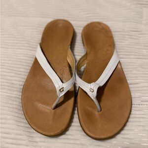 OluKai Honu leather sandal